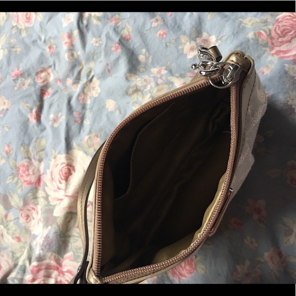 Coach Wristlet ‼️Price Dropped‼️ - Picture 4 of 4